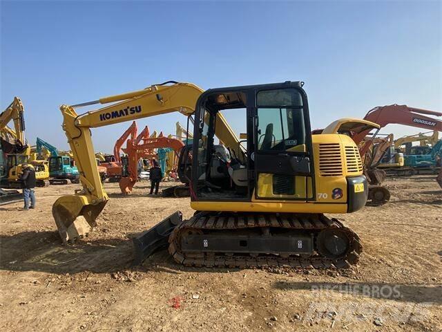Komatsu PC 70-8 Excavatoare pe șenile
