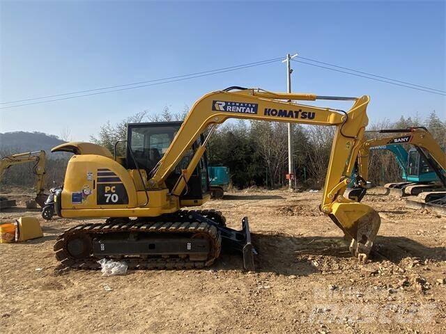 Komatsu PC 70-8 Excavatoare pe șenile
