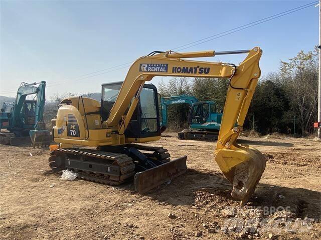 Komatsu PC 70-8 Excavatoare pe șenile
