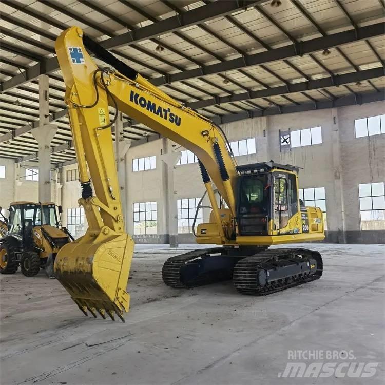 Komatsu PC200-8 Excavatoare pe șenile
