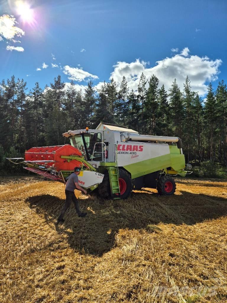 CLAAS Lexion 430 Combine de secerat