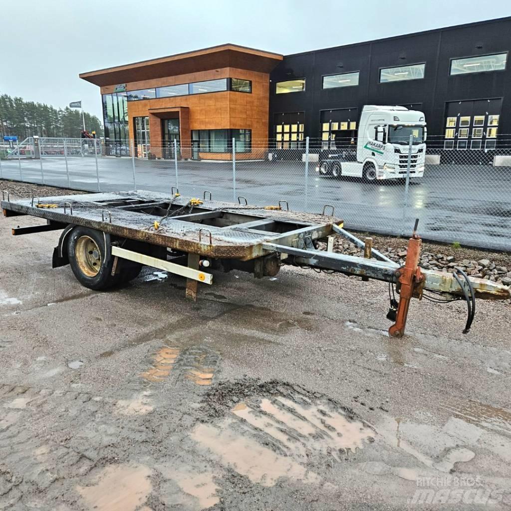  MOT KV11 Alte remorci