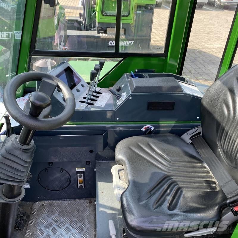 Combilift CB 2500 Stivuitoare cu patru brate