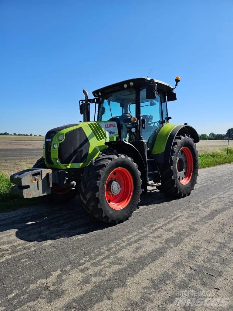 CLAAS Arion 530 Tractoare