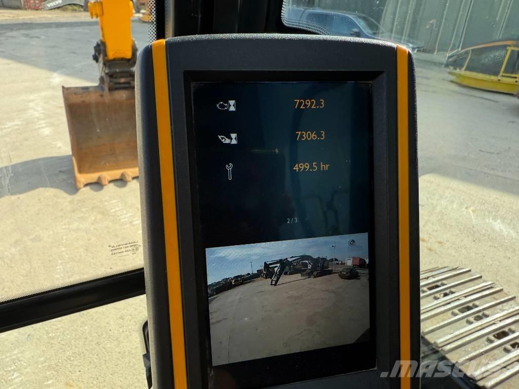 JCB JS 220 LC Excavatoare pe șenile
