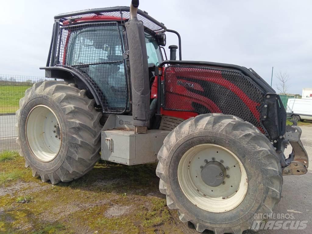 Valtra T 234 Direct Tractoare forestiere