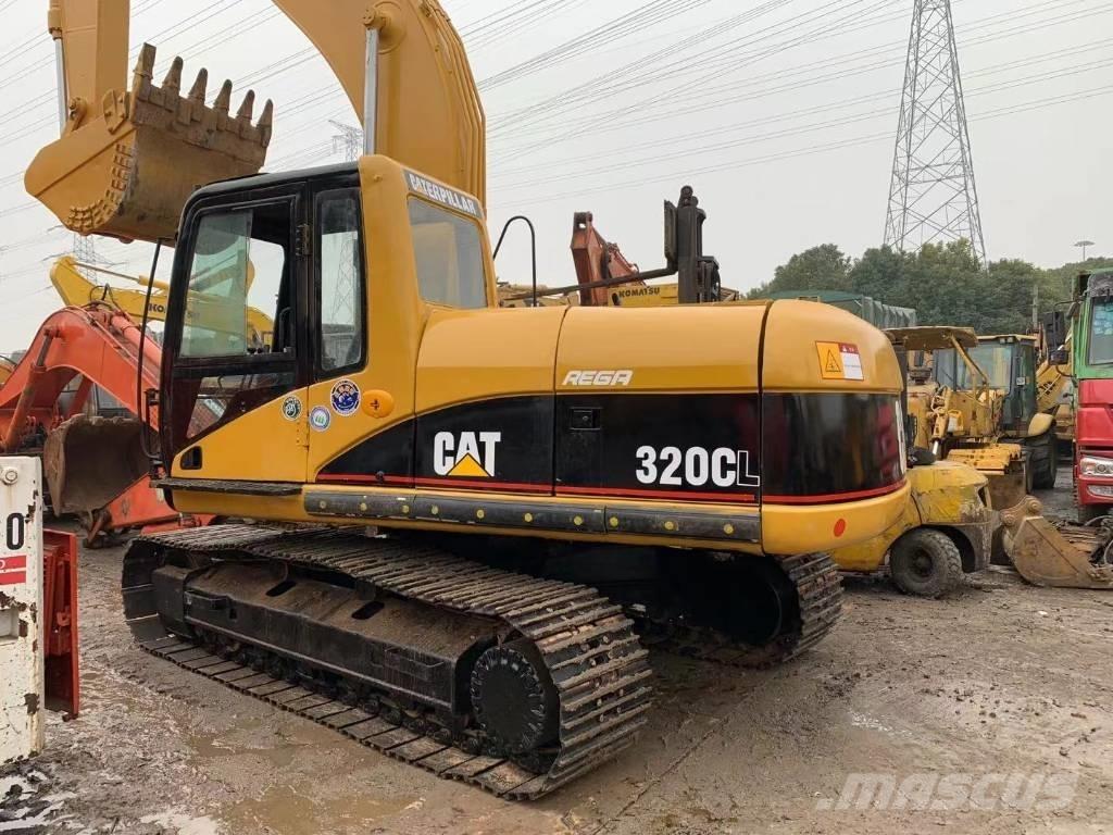 CAT 320C Excavatoare pe șenile
