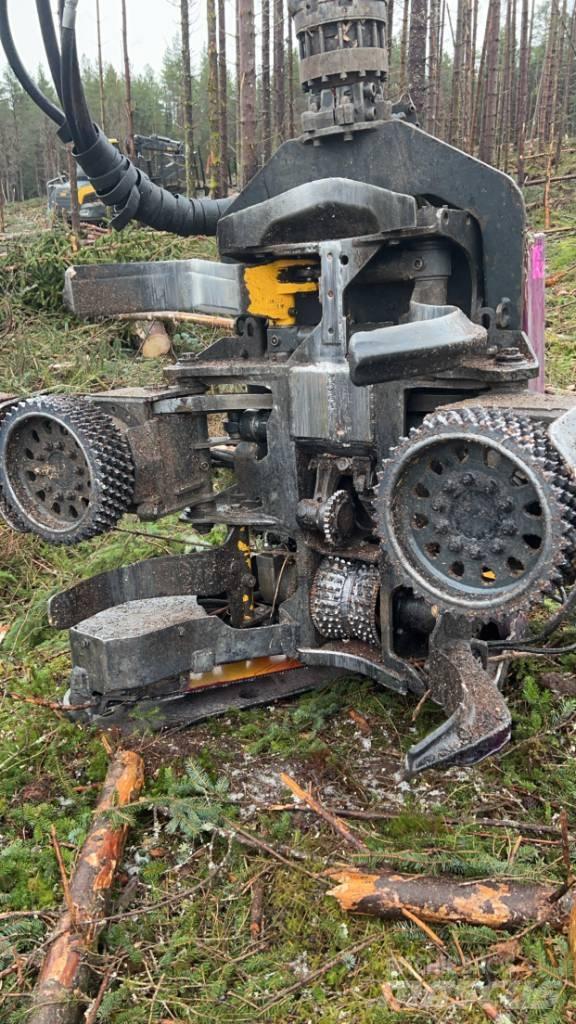 Ponsse BEAR 8W Combine forestiere