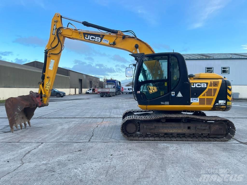 JCB JS 130 LC Excavatoare pe șenile
