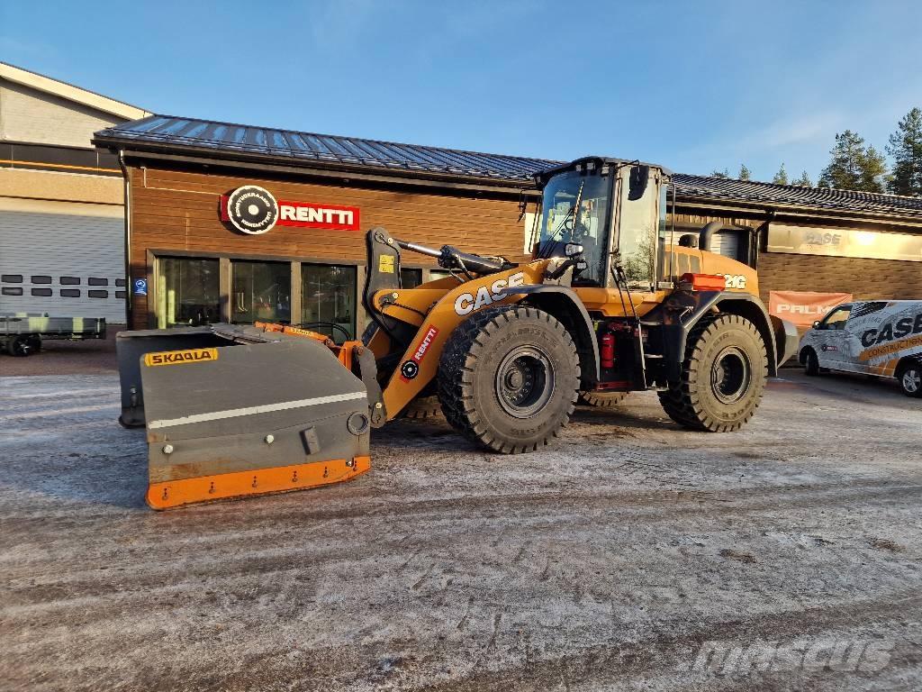 CASE 821 G2 Incarcator pe pneuri