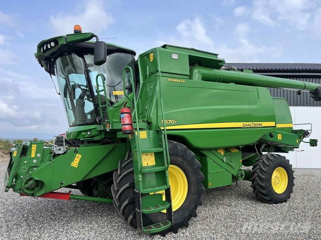 John Deere T 670 i Combine de secerat