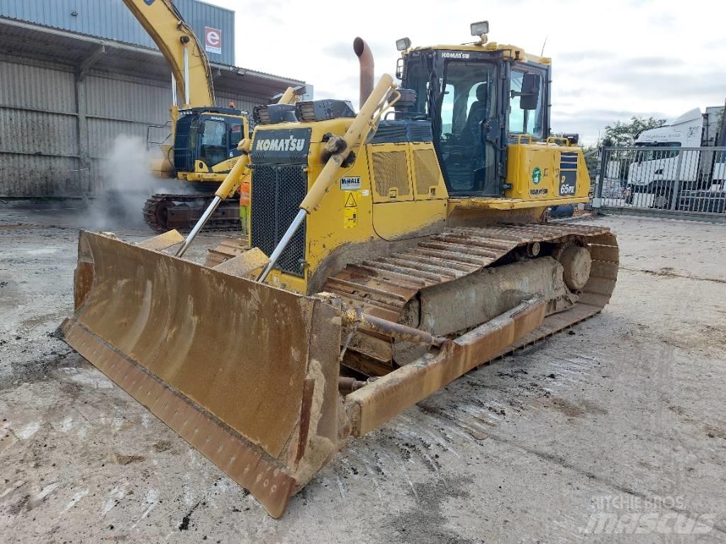 Komatsu D65PX-18 Buldozere pe senile