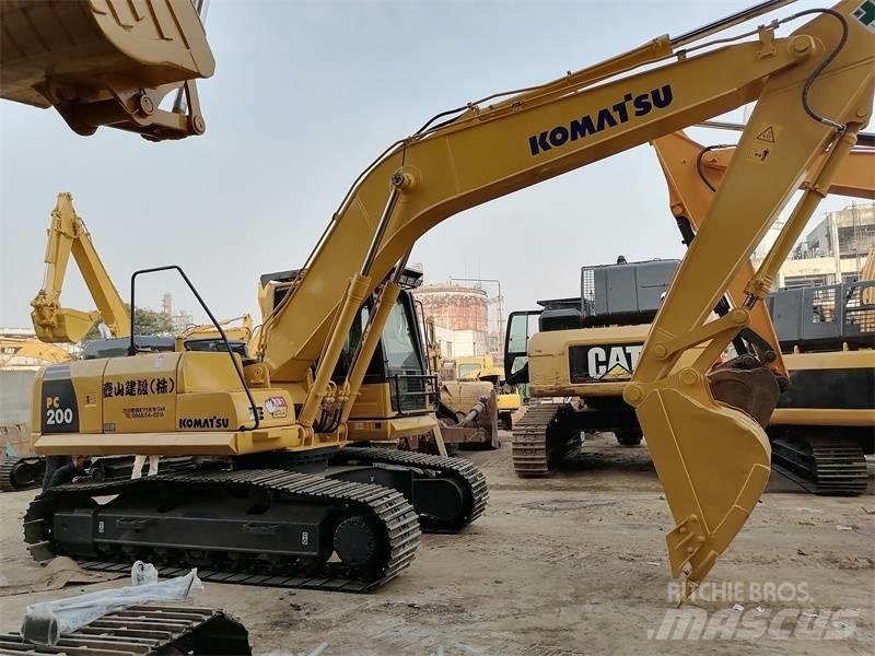 Komatsu pc200-8 Excavatoare pe șenile
