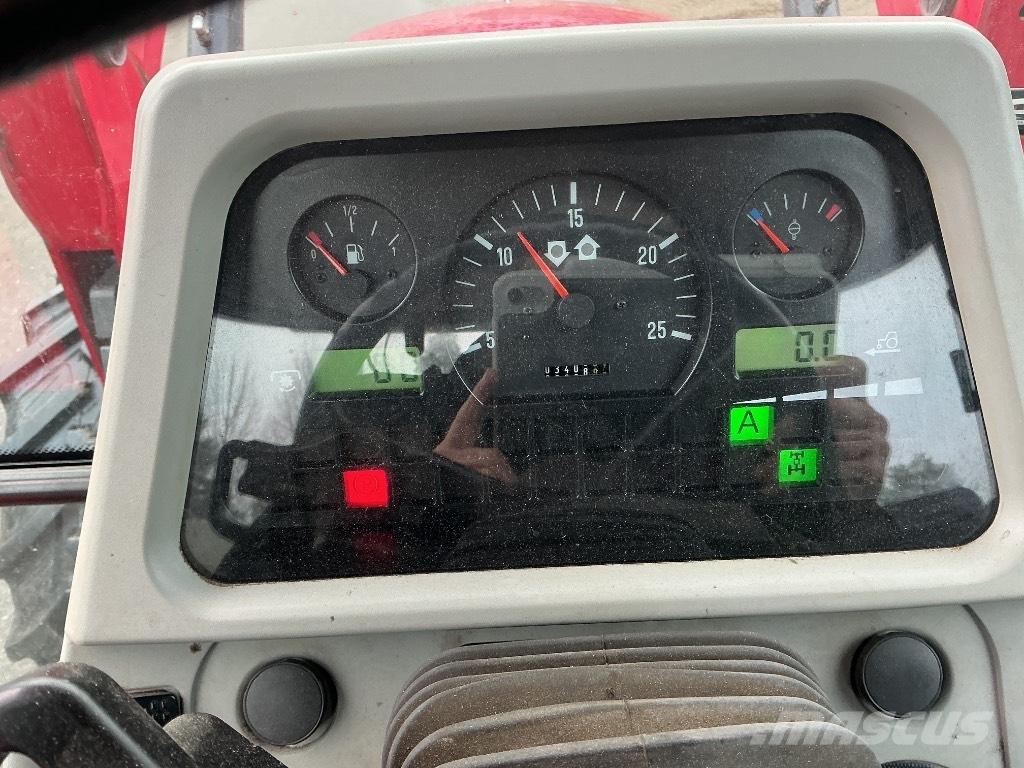 Massey Ferguson 5465 Tractoare