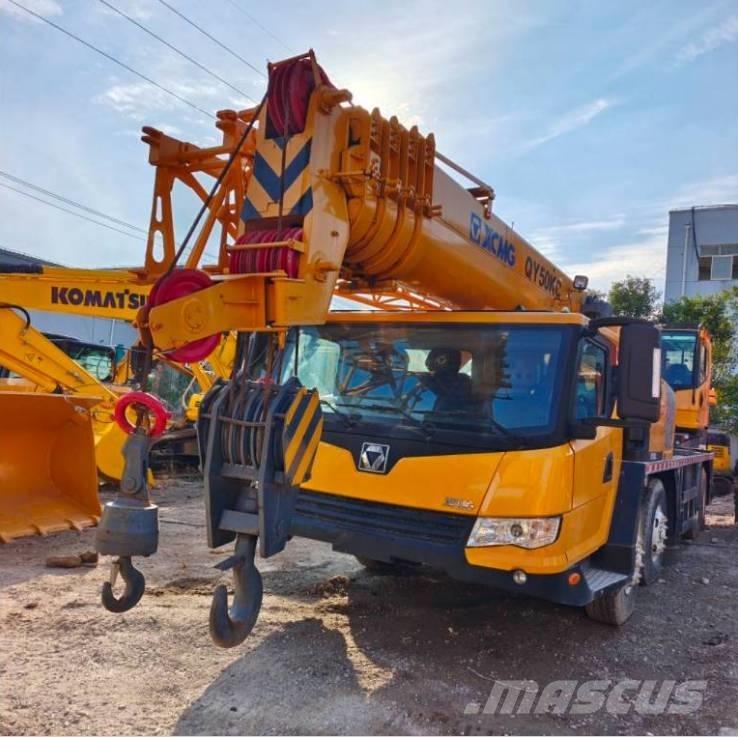 XCMG QY 50 KC Macara pentru orice teren