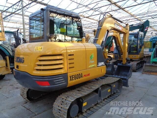 XCMG XE60DA Excavatoare pe șenile
