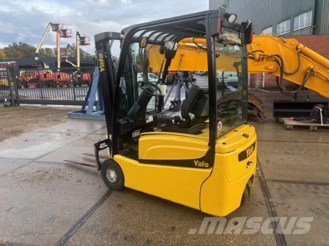 Yale ERP 16 VT Stivuitor electric
