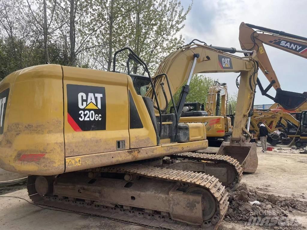 CAT 320GC Excavatoare pe șenile
