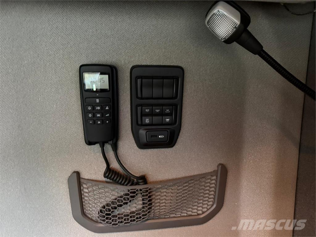 Scania R580 6x2 Autotractoare