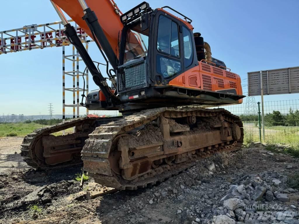 Doosan 520LC-9C Excavatoare pe șenile
