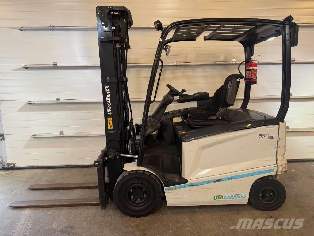 UniCarriers MX 25 Stivuitor electric