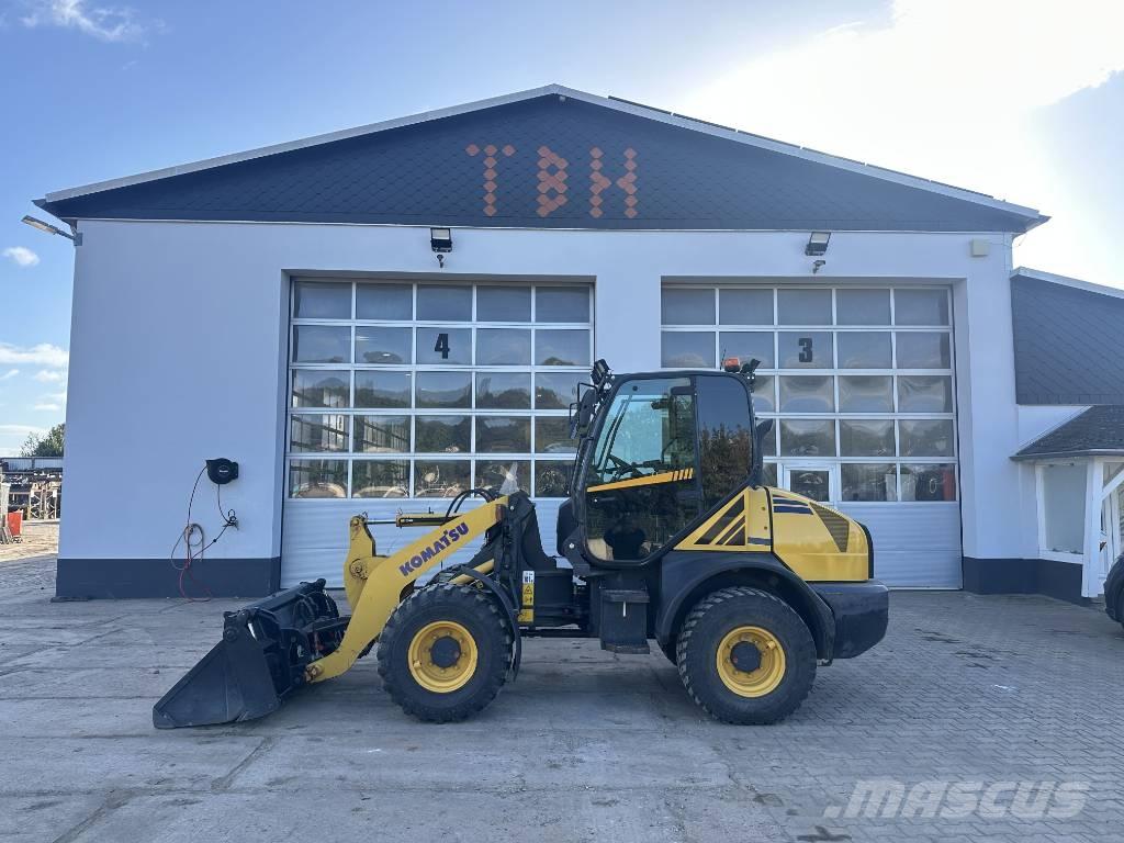 Komatsu WA 80-6 Incarcator pe pneuri