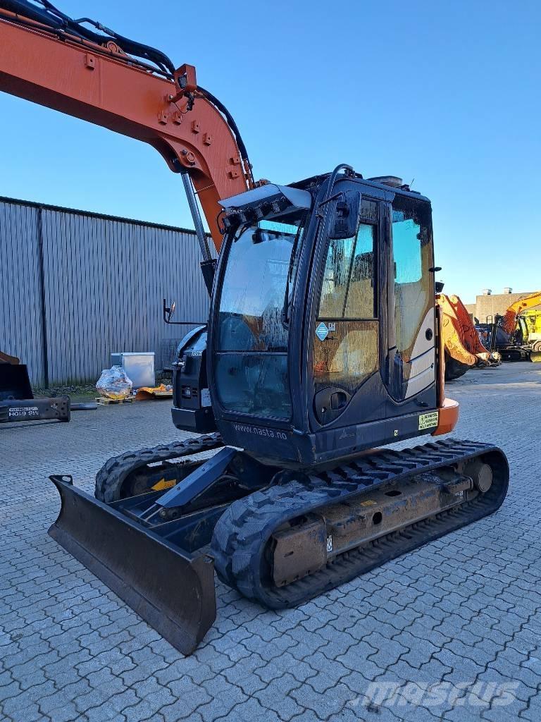 Hitachi ZX 85 US-6 Excavatoare 7t - 12t