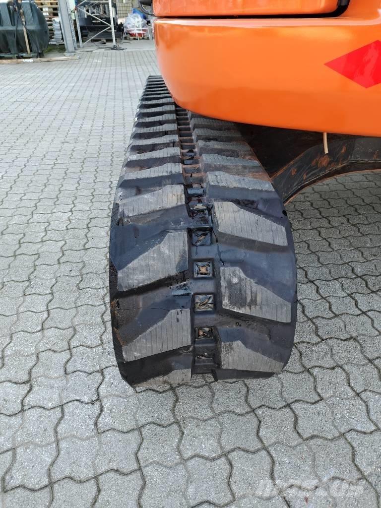 Hitachi ZX 85 US-6 Excavatoare 7t - 12t