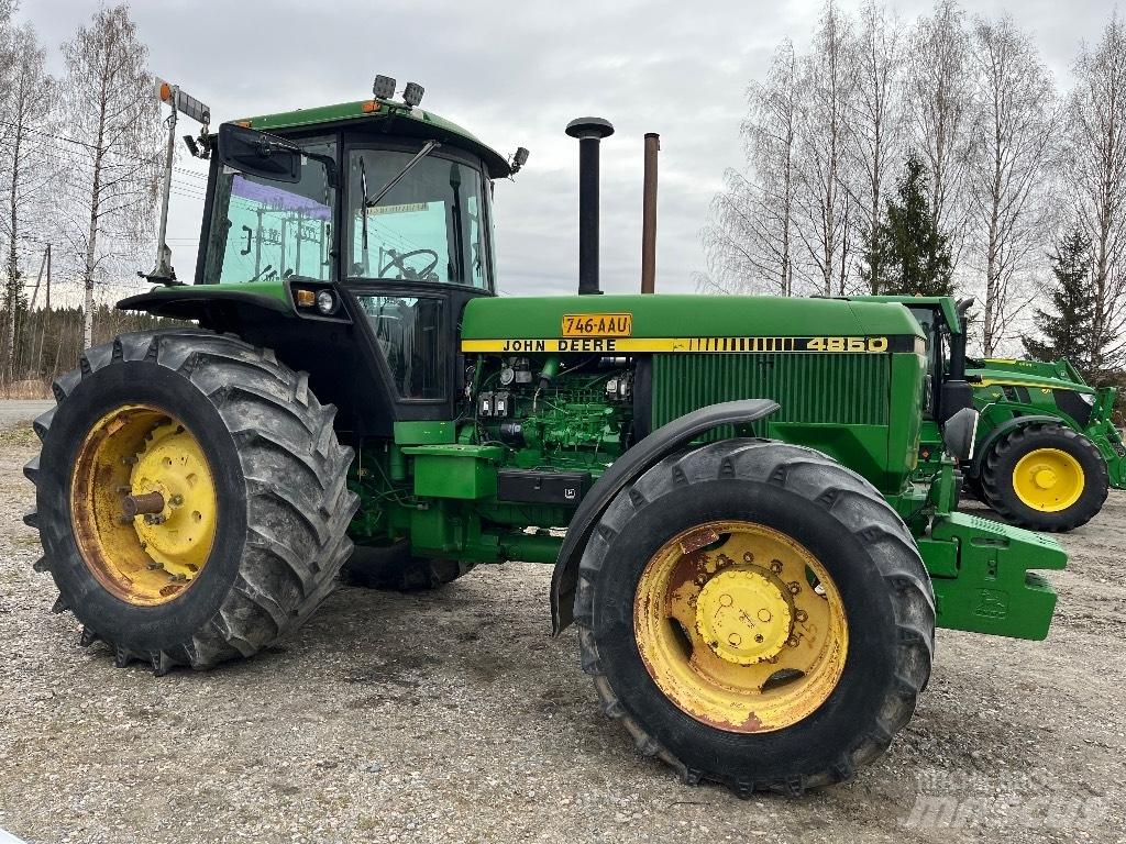John Deere 4850 Tractoare