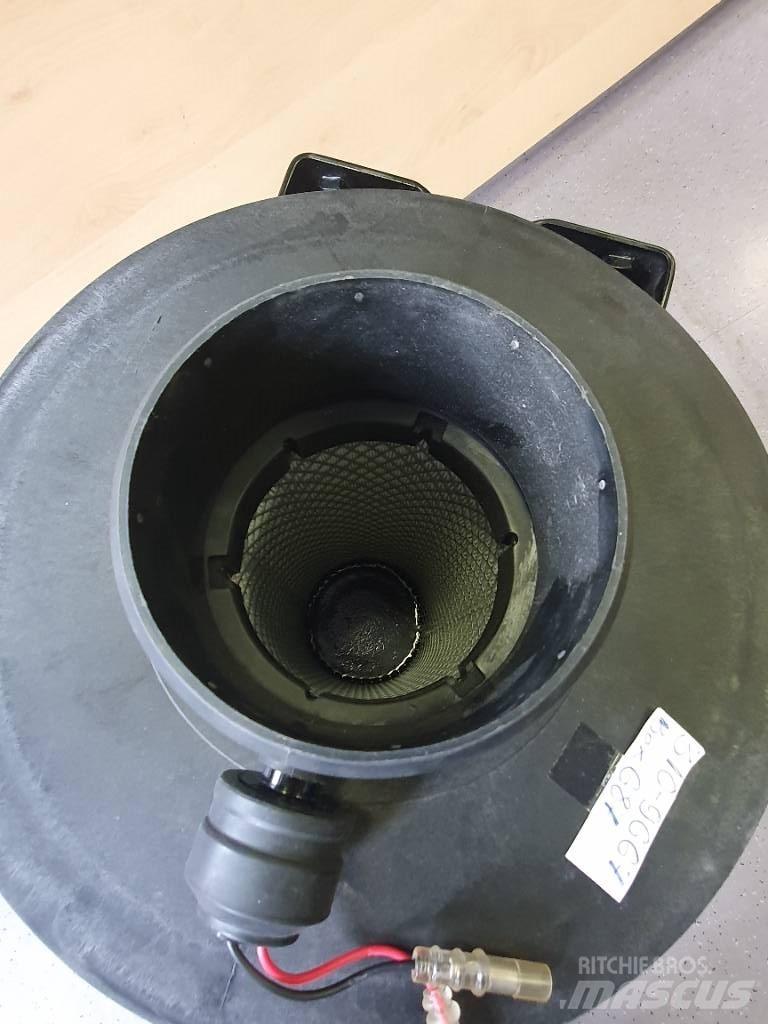 CAT 325 C LN Cabine si interior