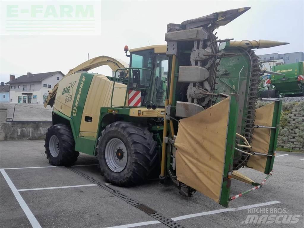 Krone big x 650 Forajere cu autopropulsare
