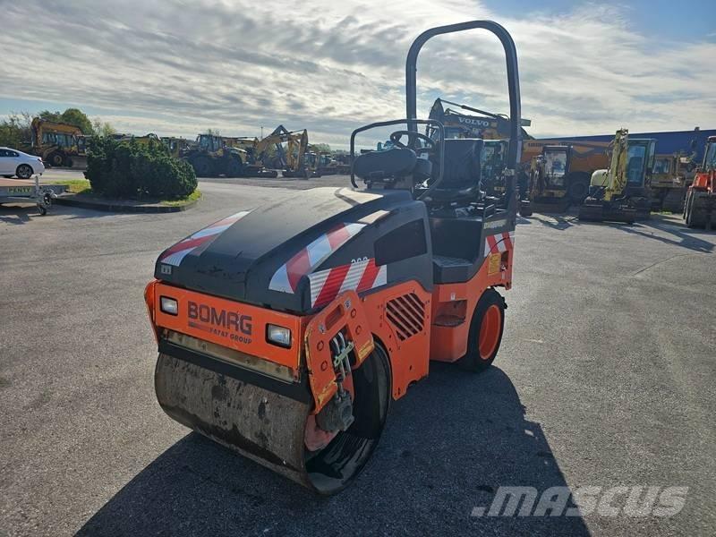 Bomag BW 100 AC-4 Cilindri compactori micsti