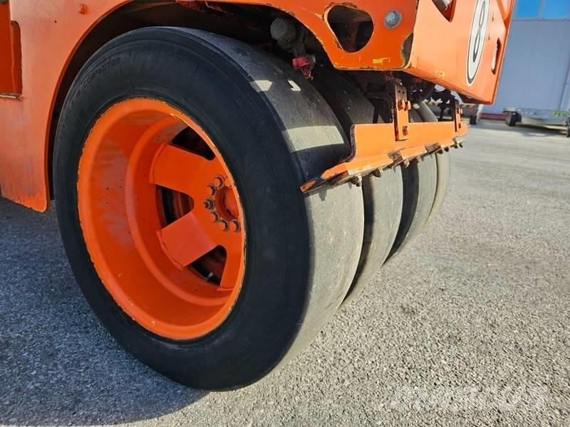 Bomag BW 100 AC-4 Cilindri compactori micsti