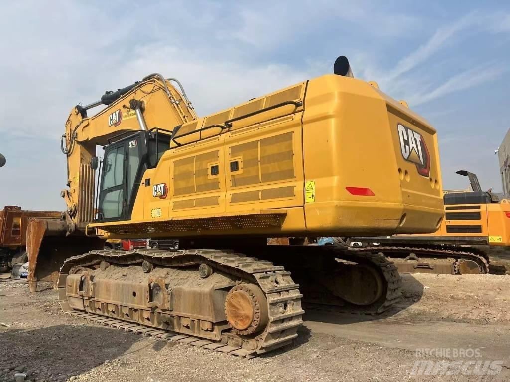 CAT 374 Excavatoare pe șenile
