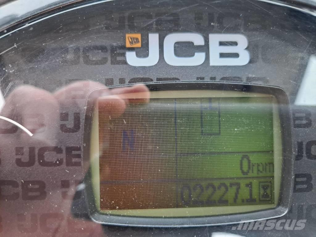 JCB 406 Incarcator pe pneuri