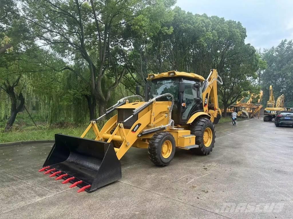 CAT 420F Buldoexcavatoare