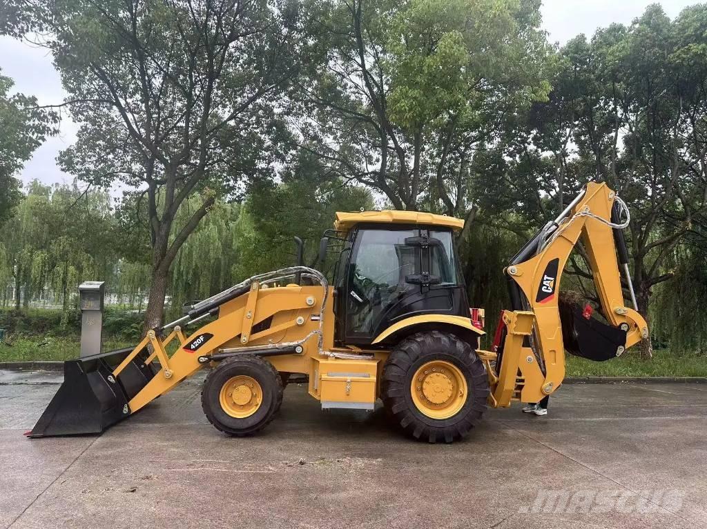 CAT 420F Buldoexcavatoare