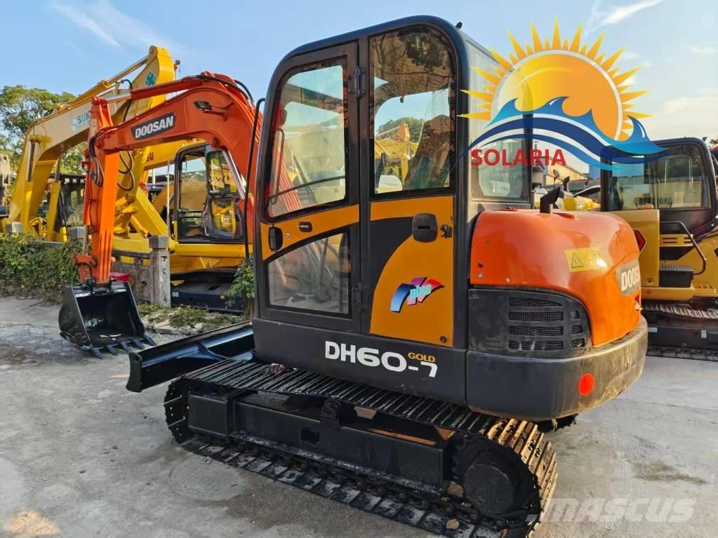 Doosan DH 60-7 Mini excavatoare < 7t