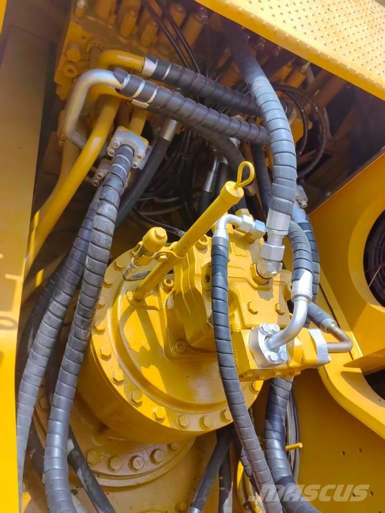 CAT 340 D L Excavatoare pe șenile
