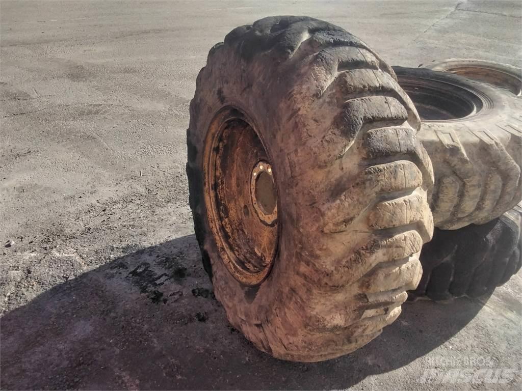 Nokian Els 17,5x25 Anvelope, roti si jante