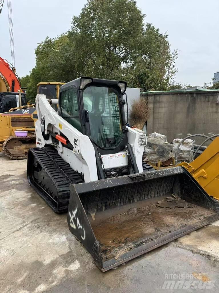 Bobcat T 770 Încarcatoare cu excavator