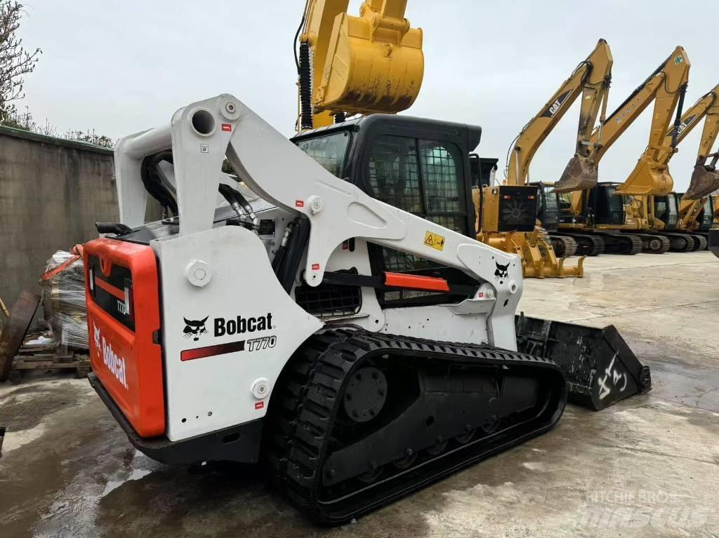 Bobcat T 770 Încarcatoare cu excavator