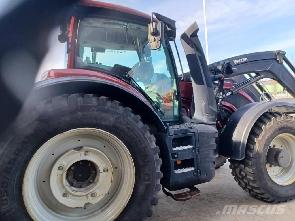 Valtra 234 Direct Tractoare