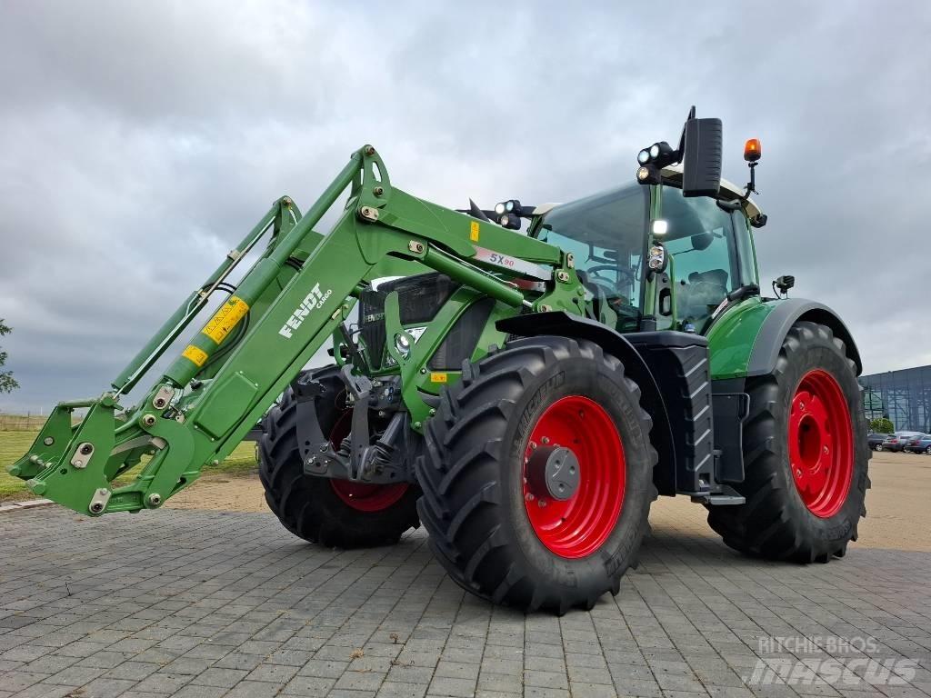 Fendt 724 Profi Plus Tractoare
