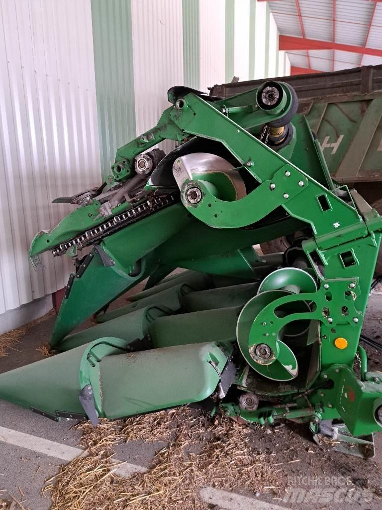 John Deere 608C Combine capete pentru culegatoare