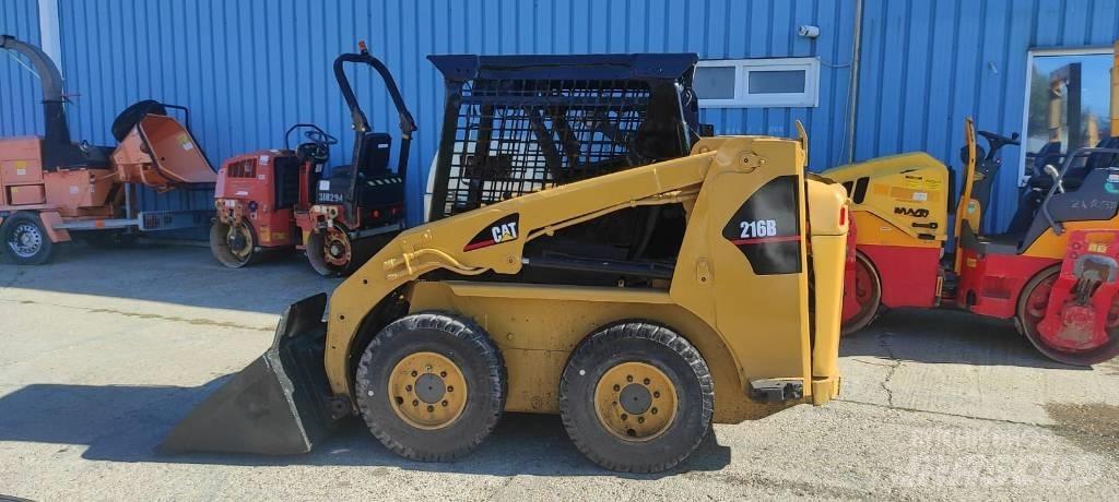 CAT 216 Mini incarcator