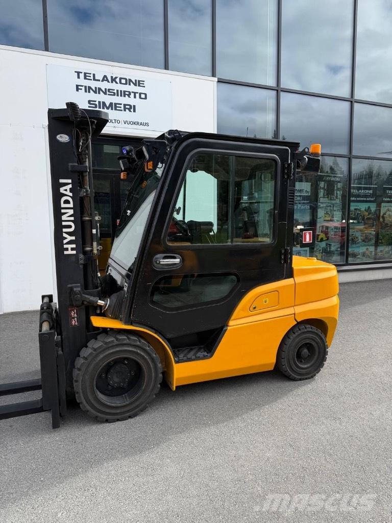 Hyundai 33D-9 Stivuitor diesel