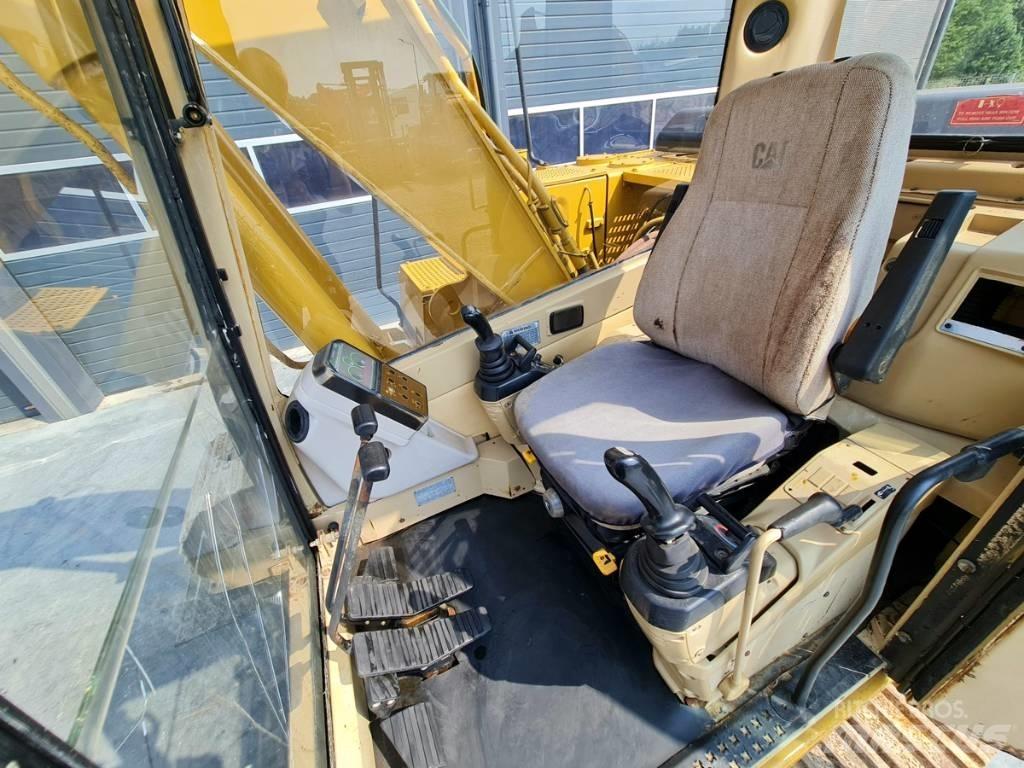 CAT 317 B L Excavatoare pe șenile

