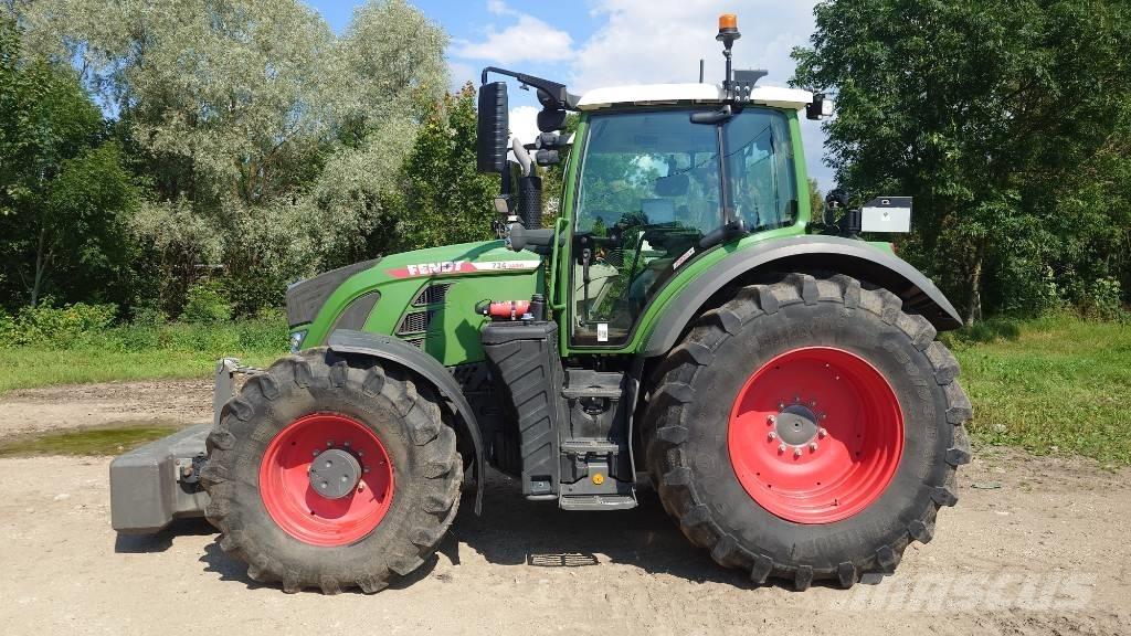 Fendt 724 Profi Plus Tractoare