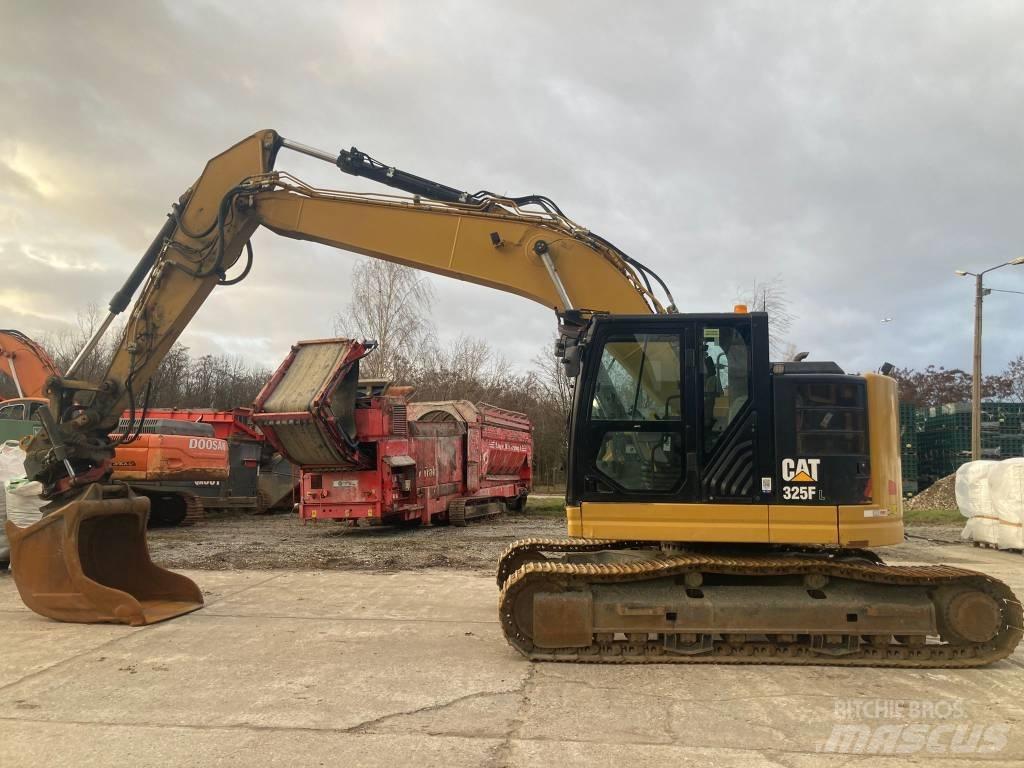 CAT 325 F LCR Excavatoare pe șenile
